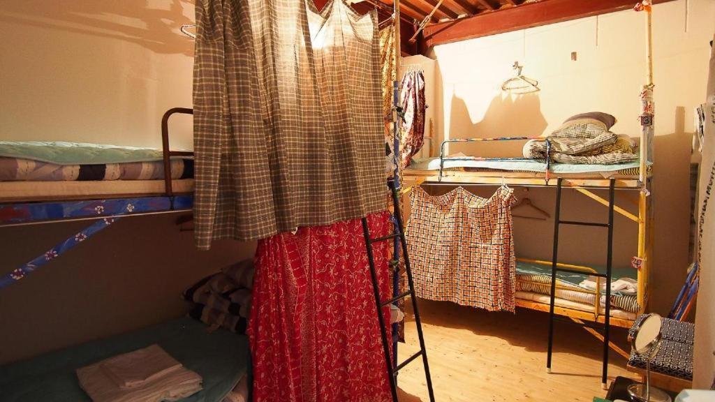 Kamagasaki University Of The Arts Cafe Garden Guest House Aka Cocoroom أوساكا المظهر الخارجي الصورة