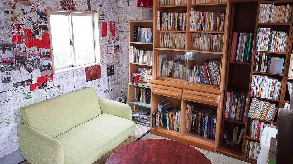 Kamagasaki University Of The Arts Cafe Garden Guest House Aka Cocoroom أوساكا المظهر الخارجي الصورة